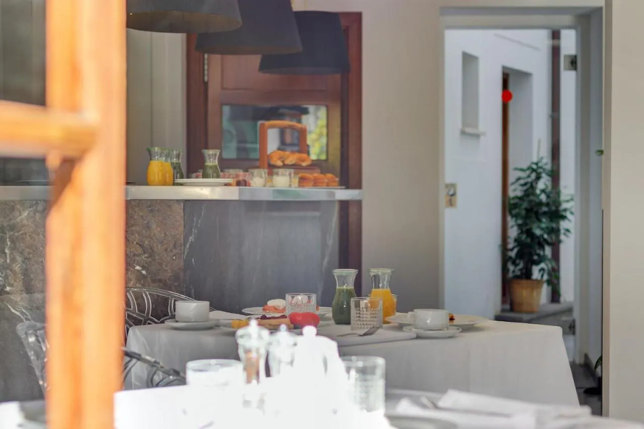 Desbrull Bed and Breakfast Pollença Bed & Breakfast